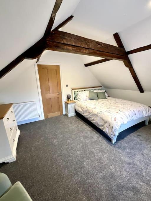 Apt D In Old Grade 2 Converted Farmhouse Market Weighton Eksteriør bilde
