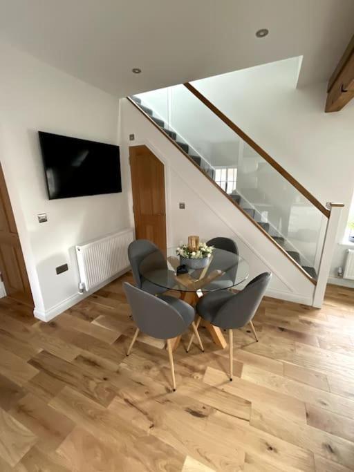 Apt D In Old Grade 2 Converted Farmhouse Market Weighton Eksteriør bilde